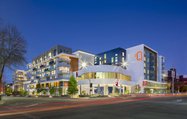 The Q Variel property